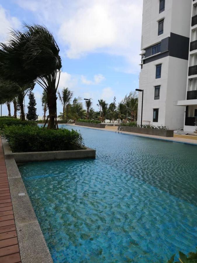 Timurbay Studio Apartment Facing Beautiful Beach Κουαντάν Εξωτερικό φωτογραφία